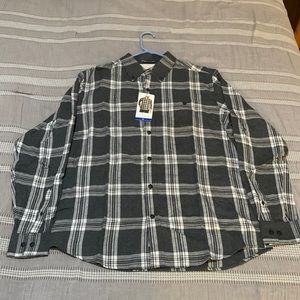 Men’s charcoal plaid weatherproof vintage flannel size large